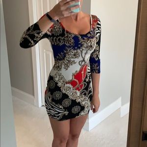 Fun dress! Obviously too small for me!